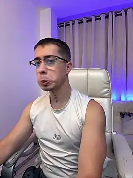 Tommas Jhonson online show from April 17, 11:13 am