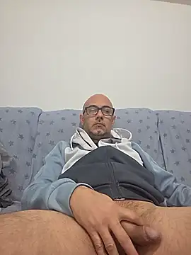 pareja47 online show from February 17, 9:08 am