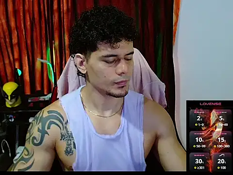 Logan0626 online show from April 10, 5:09 pm