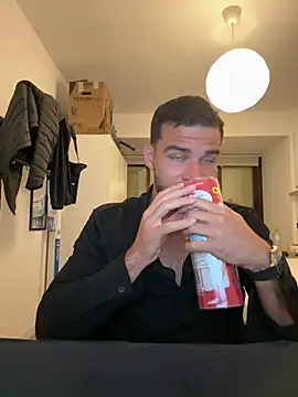 MitshCam online show from March 27, 7:59 pm