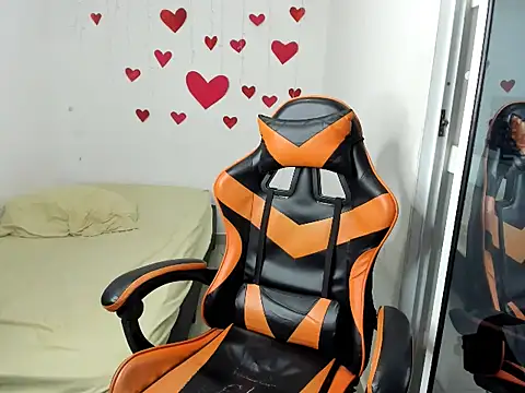 RYAN MYEARZ   online show from February 27, 5:23 pm