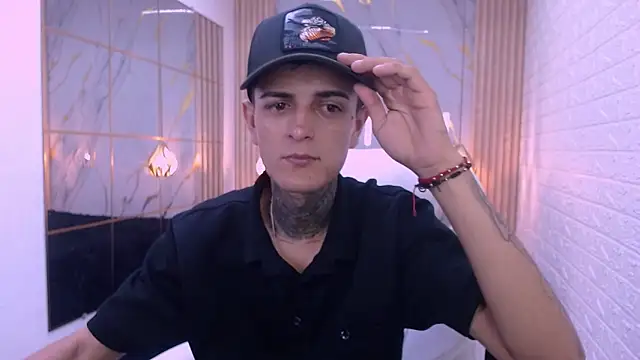 benjamin anthony online show from March 4, 1:56 am