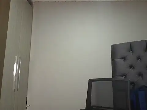 WILD BIGCOCK35 online show from February 28, 12:53 am