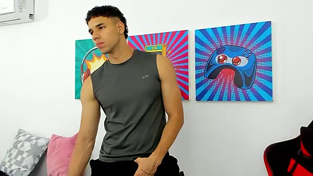 Thomas walker14 online show from March 20, 4:33 pm