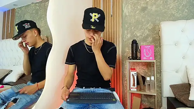 Dark Nico online show from April 15, 4:01 am