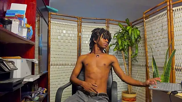 Mashall lee online show from April 9, 9:10 pm