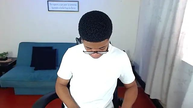 liiam3 online show from February 27, 9:25 pm