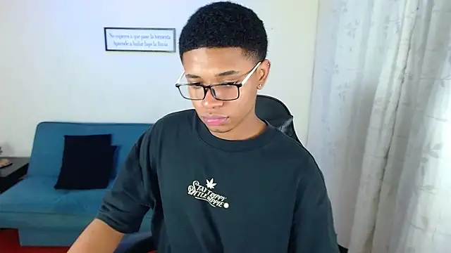 liiam3 online show from March 7, 9:23 pm