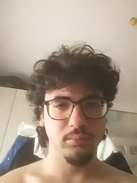 Danielss060 online show from May 19, 8:53 am
