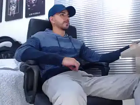 Kratoswolf online show from April 16, 10:23 pm