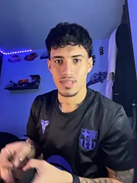 TOMAS CONOR online show from April 15, 12:32 am