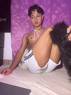 VixHot15 online show from April 7, 1:38 am