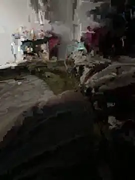 SavorredEscapist online show from February 26, 6:37 am