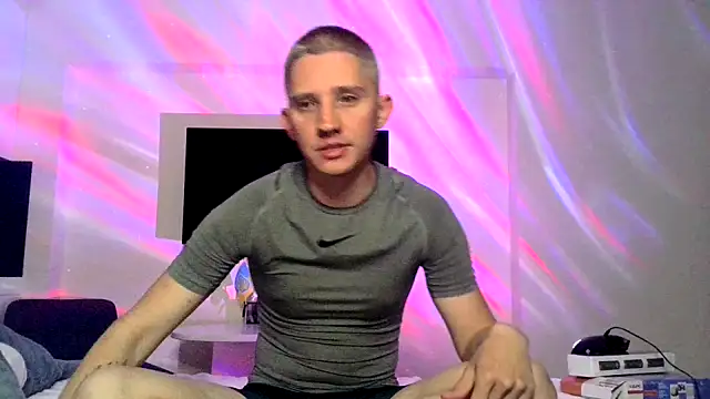 RyanRubber online show from May 2, 7:49 pm