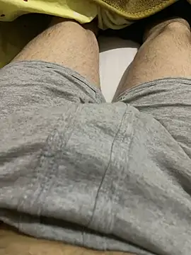 comokalii online show from February 26, 12:45 am