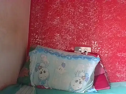 NikhilN247913 online show from March 26, 4:38 am