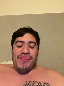 Sweetdickwill online show from February 22, 9:43 am