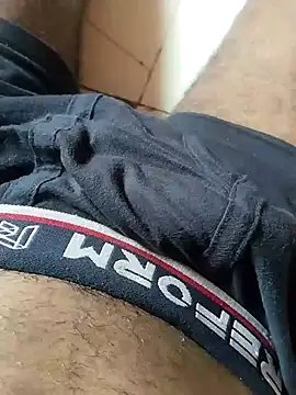 horny boy 45 online show from April 1, 2:57 am