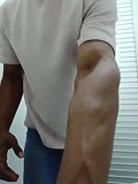 AlaskanCornpone online show from April 8, 5:32 pm