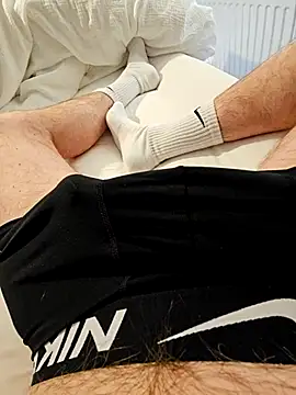 Kiffeur2Tn online show from April 14, 1:11 pm