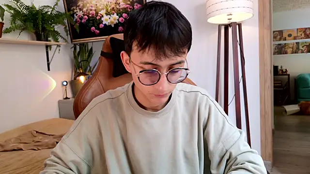 Sr evann online show from March 15, 4:46 pm