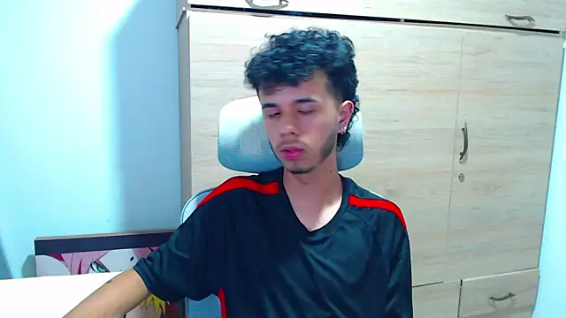 axeldarkk online show from February 23, 11:28 pm