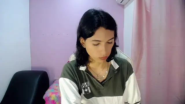 Larry craft online show from March 19, 8:23 pm