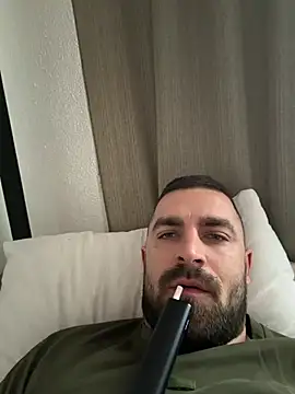 VANYA1997 online show from April 3, 7:05 am