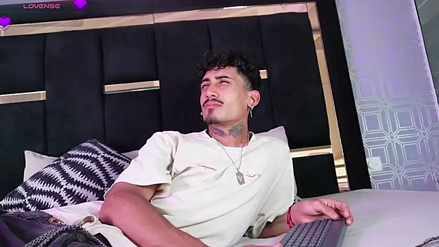 Dark Eros  online show from March 7, 8:17 pm