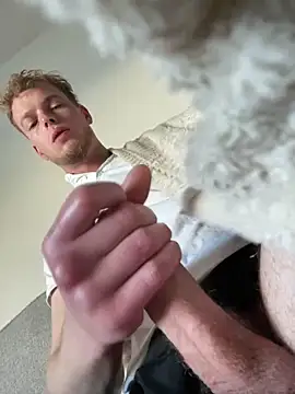 Dencchikk22 online show from June 3, 4:47 am
