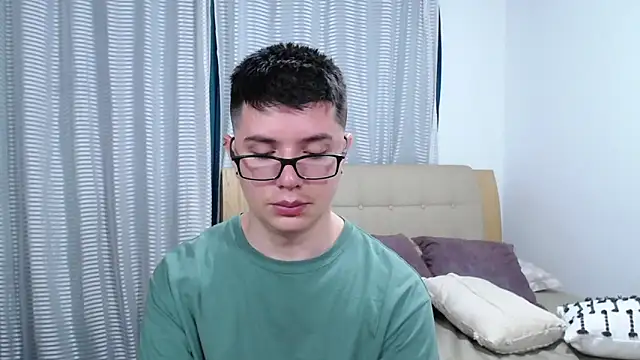 BlackFoXXX69 online show from May 21, 2:40 am