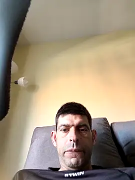 Espada1981navas online show from March 22, 11:37 am