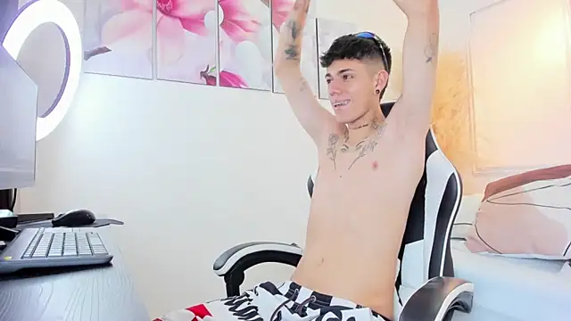 Tommy valverde online show from April 13, 6:30 pm