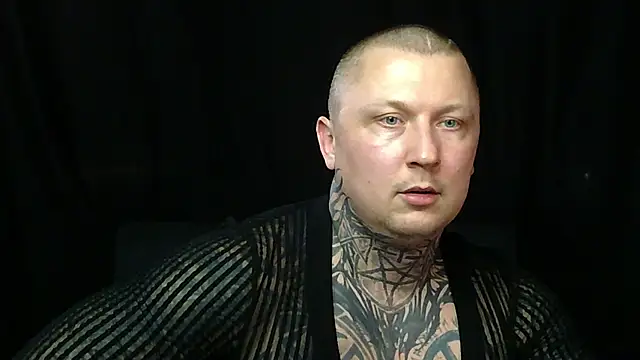 devilWithTats online show from March 13, 11:51 am