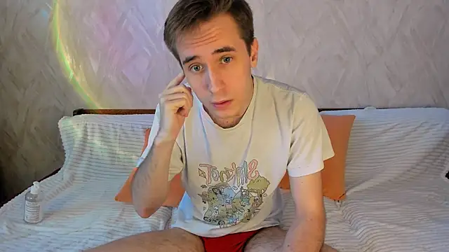 Alfred bucks online show from March 13, 9:28 am