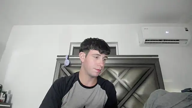 gayndepressed online show from March 5, 1:57 am