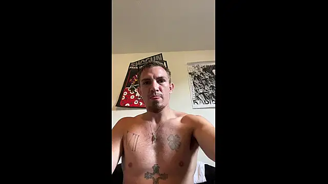 DolanTrevo44736 online show from May 8, 7:58 pm