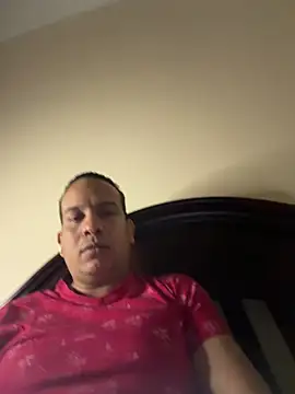 latinocaliente94 online show from March 3, 6:43 am