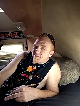 GingerTitan8 online show from March 3, 8:16 pm