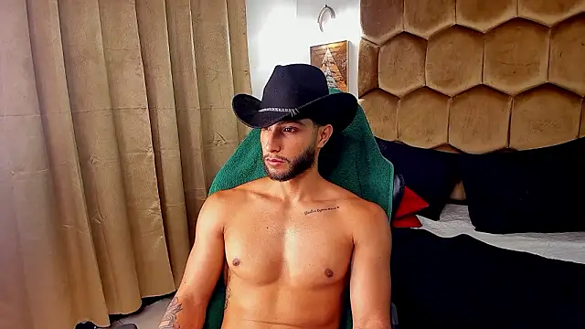 Emmet CollinsJS online show from March 8, 5:22 am