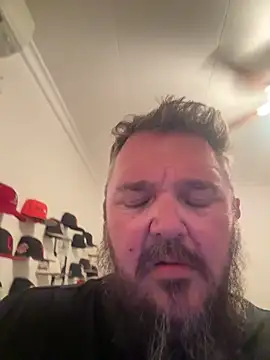 bigbear345k online show from April 25, 7:11 am