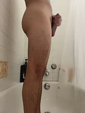 papichulo102099 online show from March 14, 9:00 pm