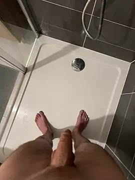 bzbb26 online show from April 24, 5:48 pm