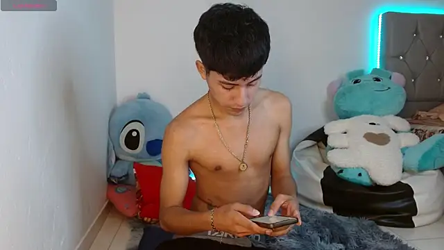 Sebas fire4 online show from April 16, 9:39 pm