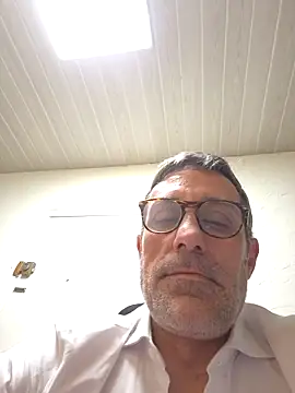 ambrosio669 online show from April 3, 1:13 am