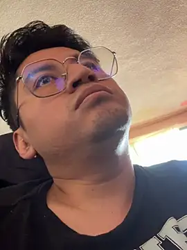 GoldenM95 online show from March 26, 10:25 pm