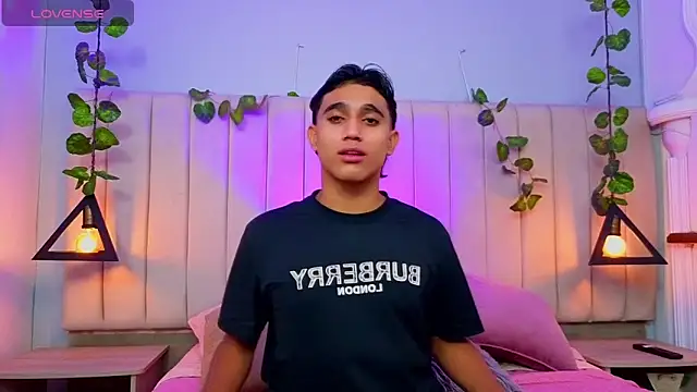 Morgan Bladee online show from June 18, 6:15 am
