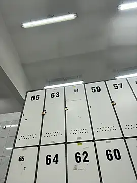 Cr1sXPorn online show from May 7, 10:54 pm