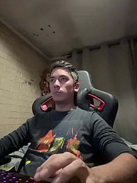 Cr1sXPorn online show from April 7, 2:22 am