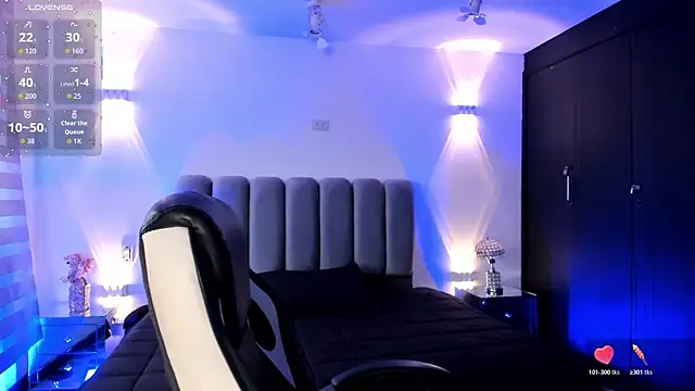 NicoKinggs  online show from March 29, 1:44 pm